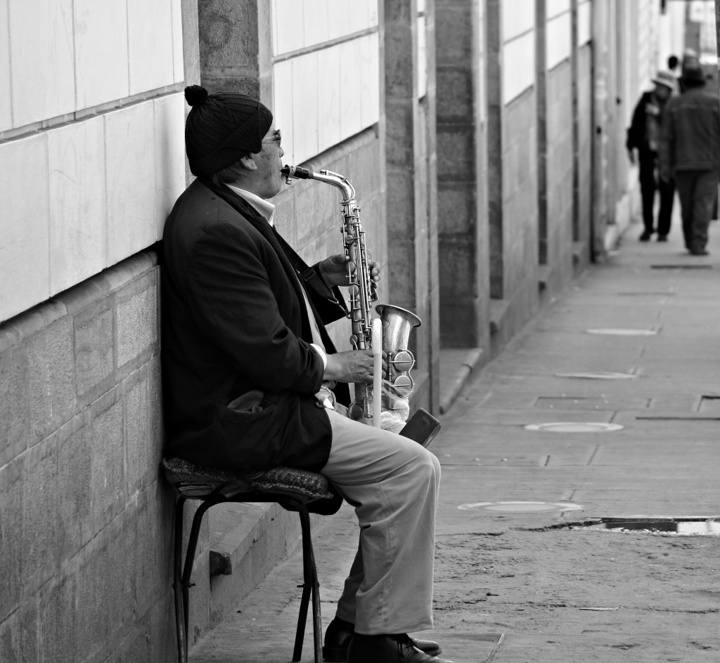 Saxophone player in Sucre